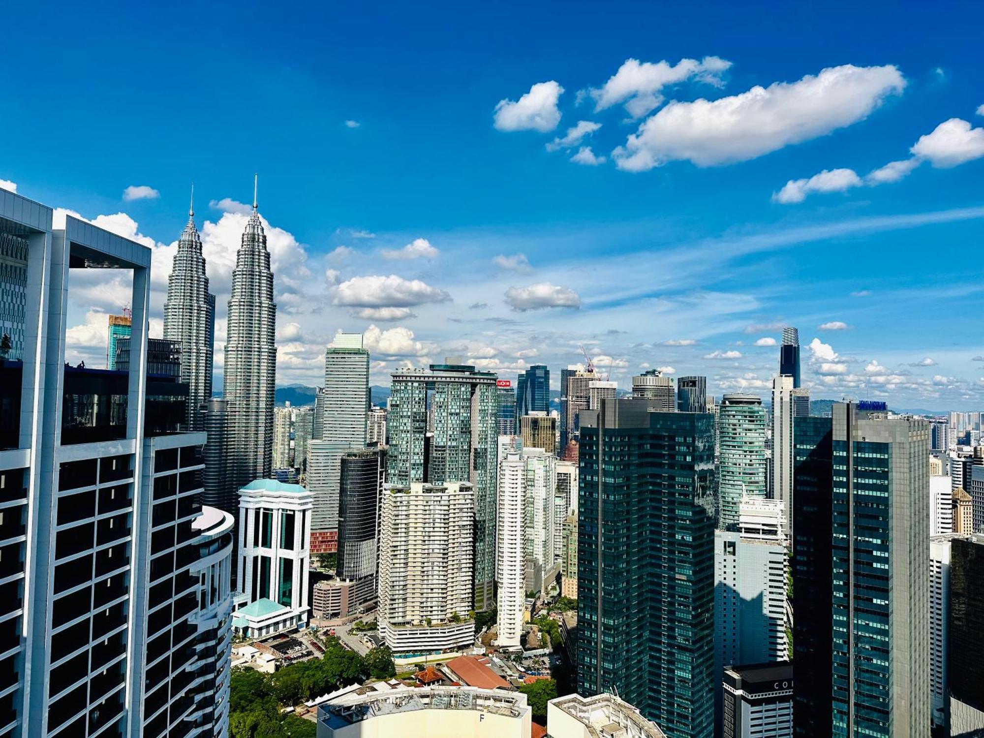 The Platinum Kuala Lumpur By Cozy White Leilighet Eksteriør bilde