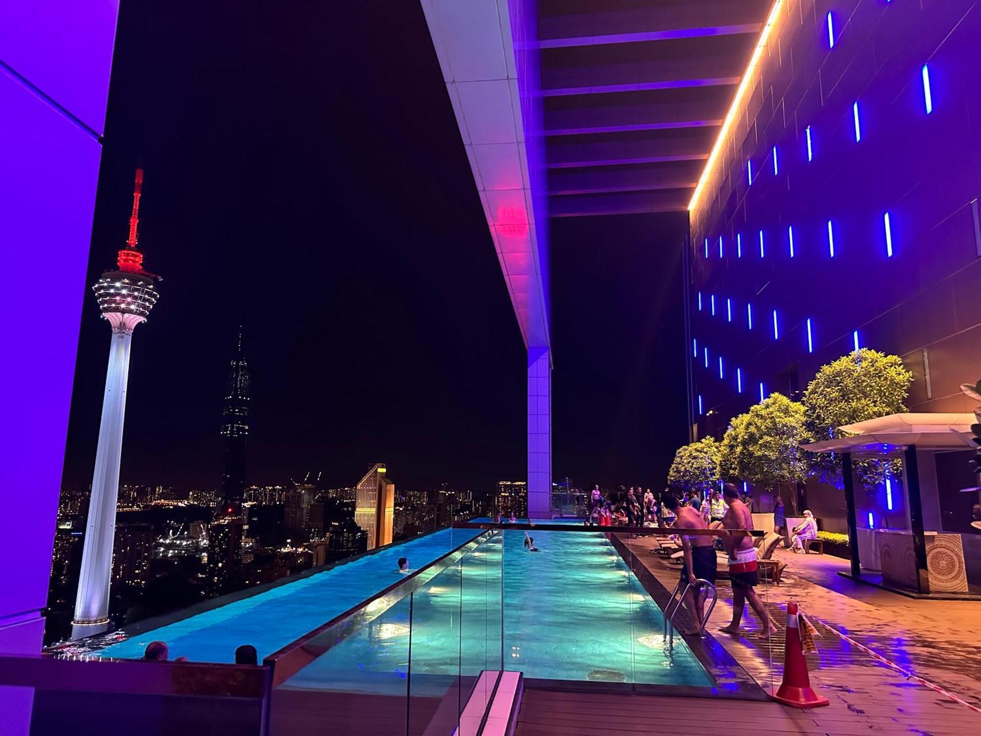 The Platinum Kuala Lumpur By Cozy White Leilighet Eksteriør bilde